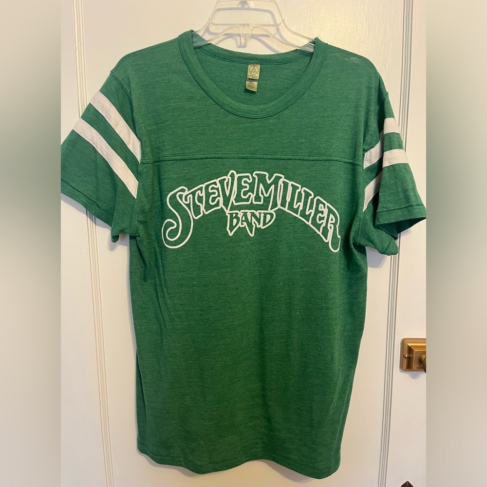 Steve Miller Band women’s tee. Size large.